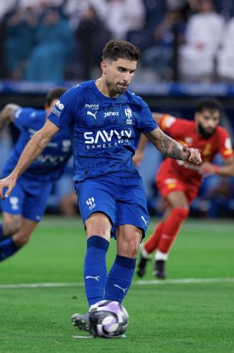 طقم الهلال الاساسي (ولادي) 2025