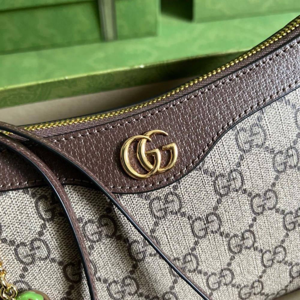 Gucci 25cm