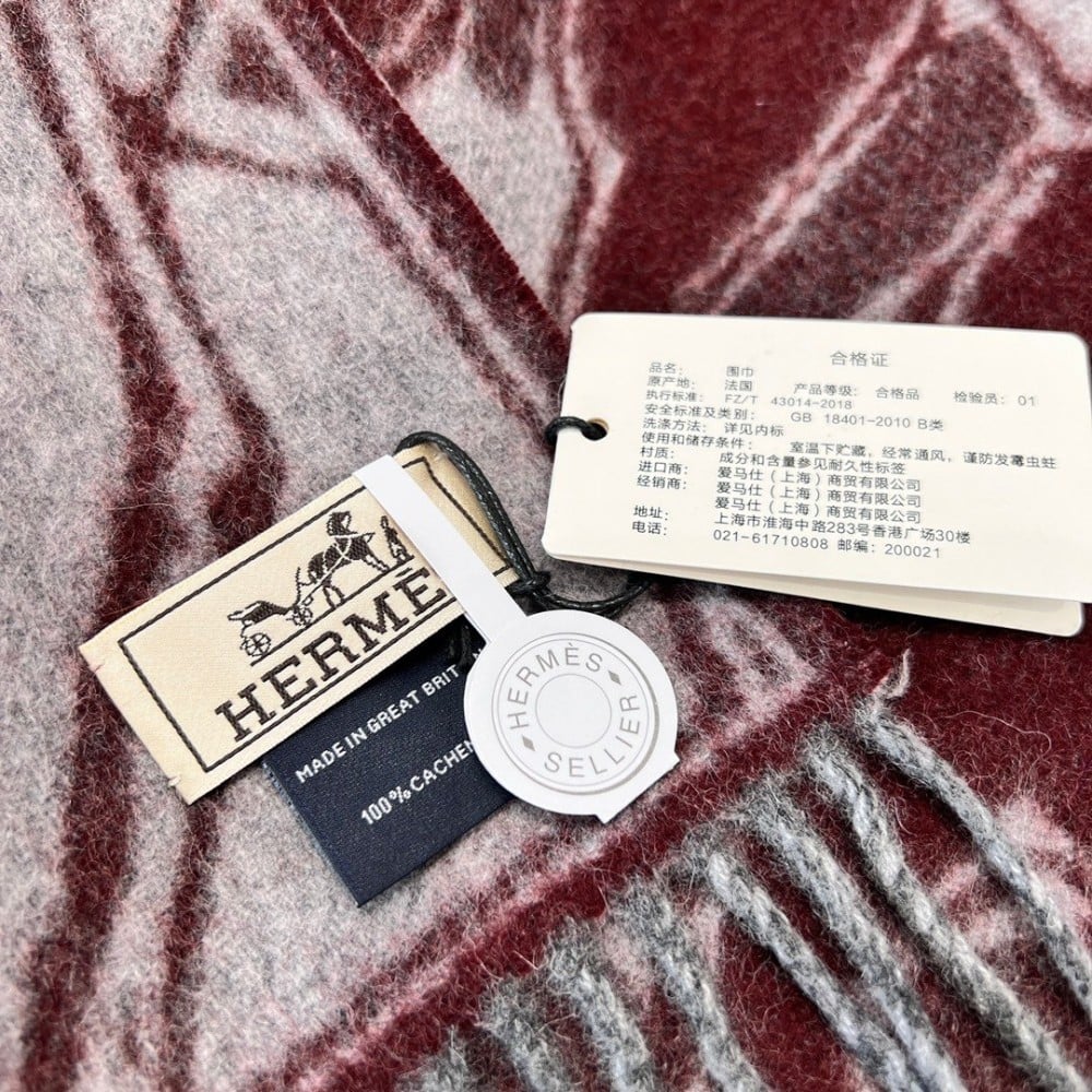 Hermès scarf