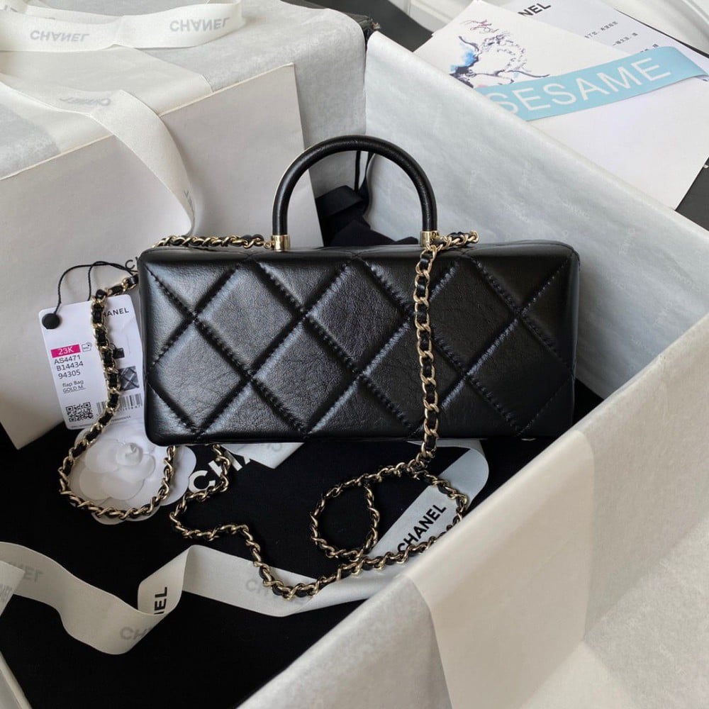 Chanel 22cm