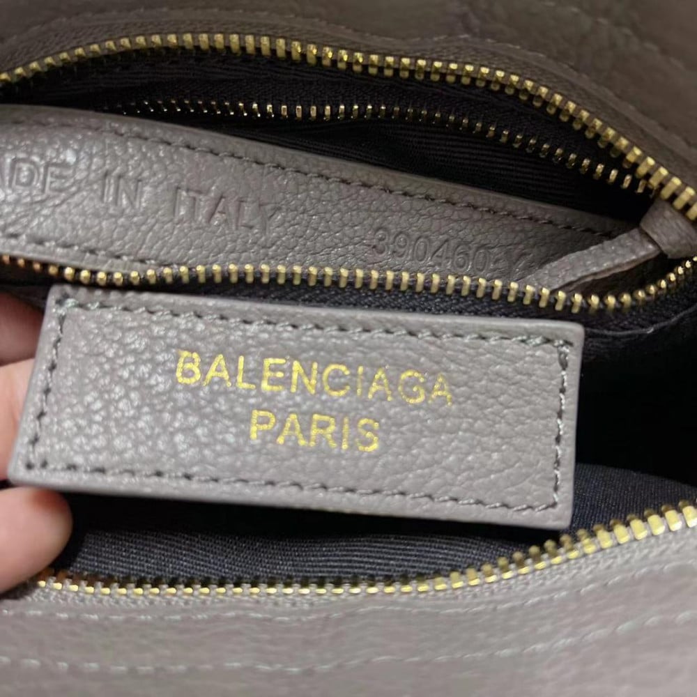 Balenciaga 24cm