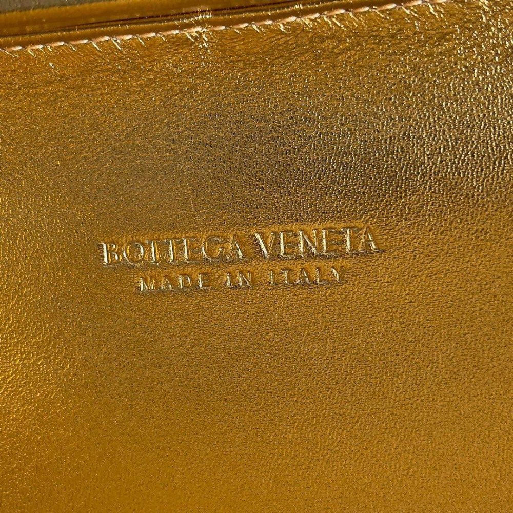 Bottega veneta 20cm