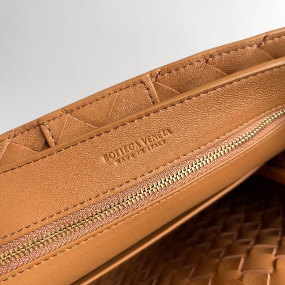 Bottega veneta 25cm