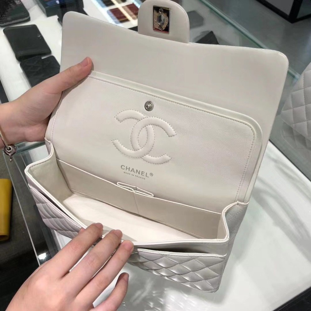 Chanel 25cm