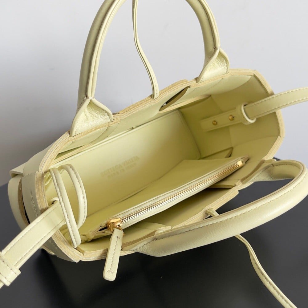 Bottega veneta 20cm