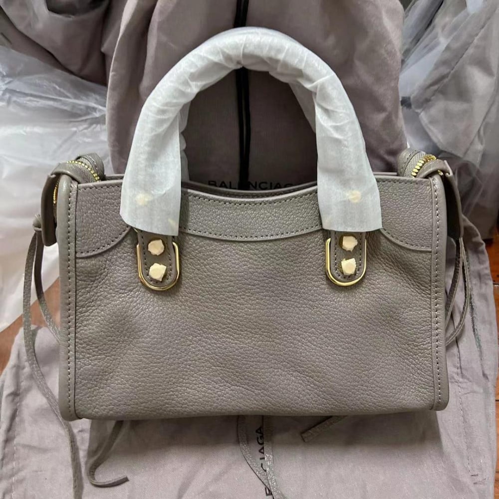 Balenciaga 24cm