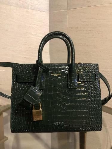 YSL 22cm