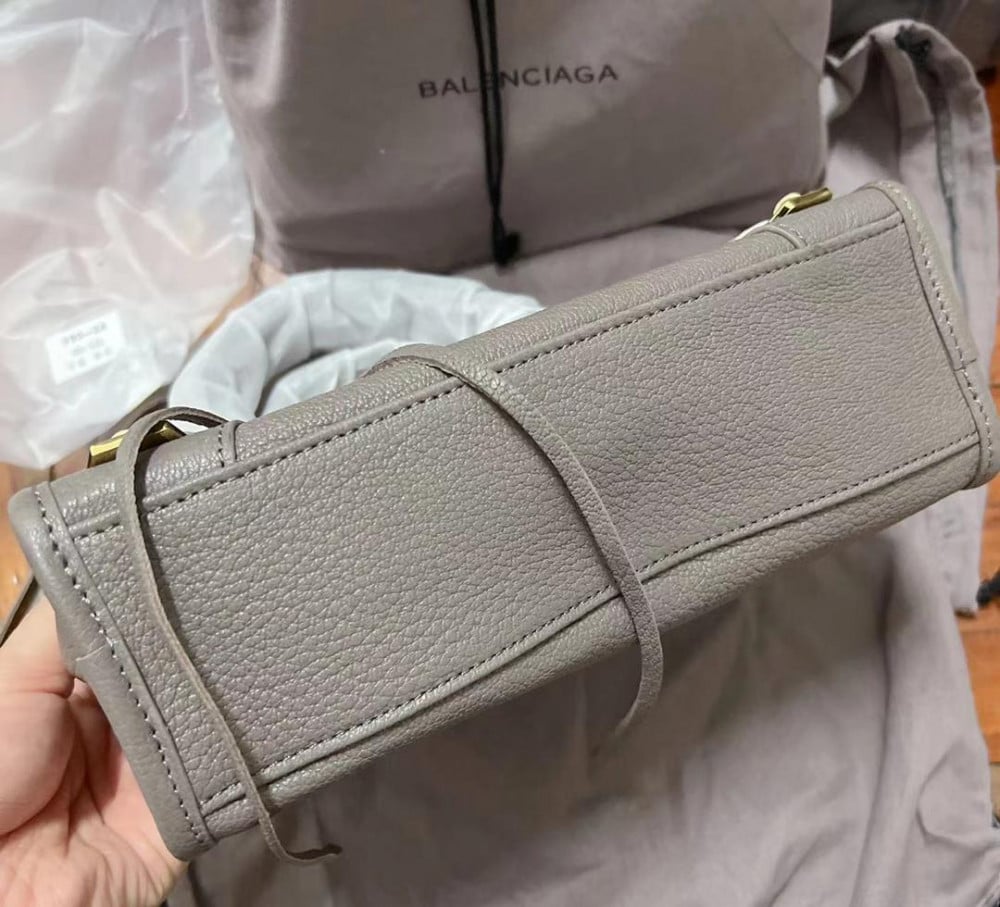 Balenciaga 24cm