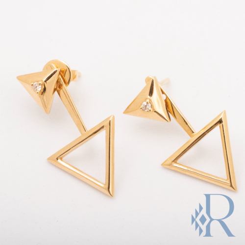 TGE:16 Gold Earrings with Diamond -  حلق ذهبي مع الماس