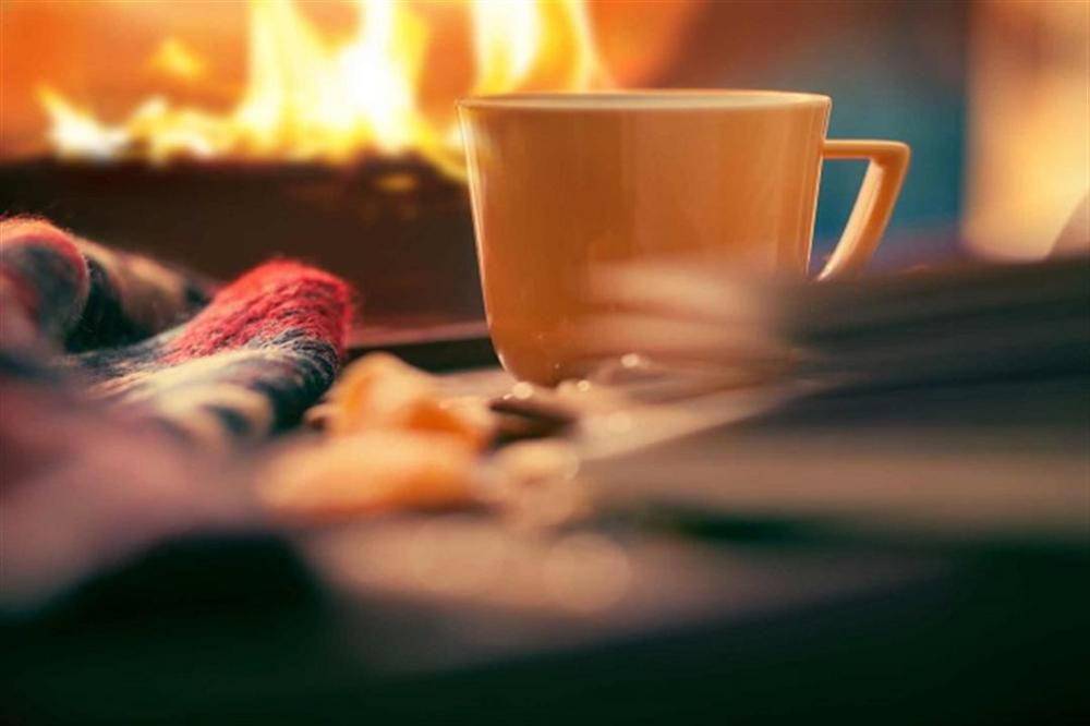 Benefits of warm drinks in winter for body health