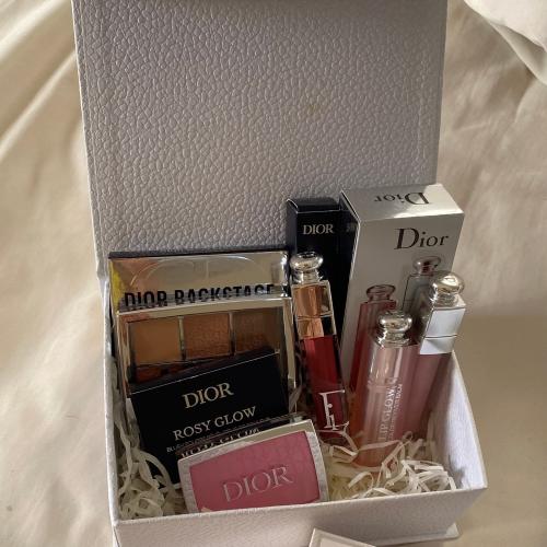 Box makeup Dior بوكس ميكب ديور