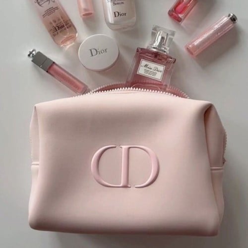 Dior makeup bag شنطة ميكب