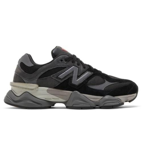 New Balance Black 9060