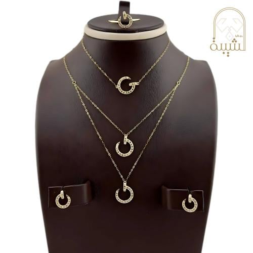 طقم ذهب عيار 18