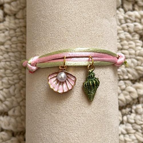 Green conch