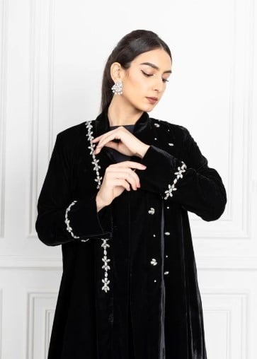 Abaya sizes according to weight