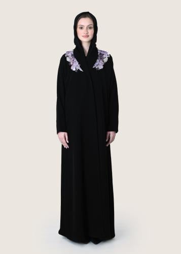 L201- عباية كريب اسود تطريز