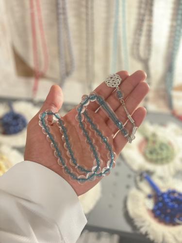 سبحة بكلايت شفافة خيط اخضر