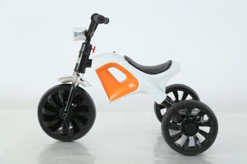 دراجة ثلاثية حديثة بيضاء