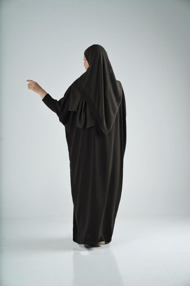 طقم ٣ قطع عباية نسمة - زيتي