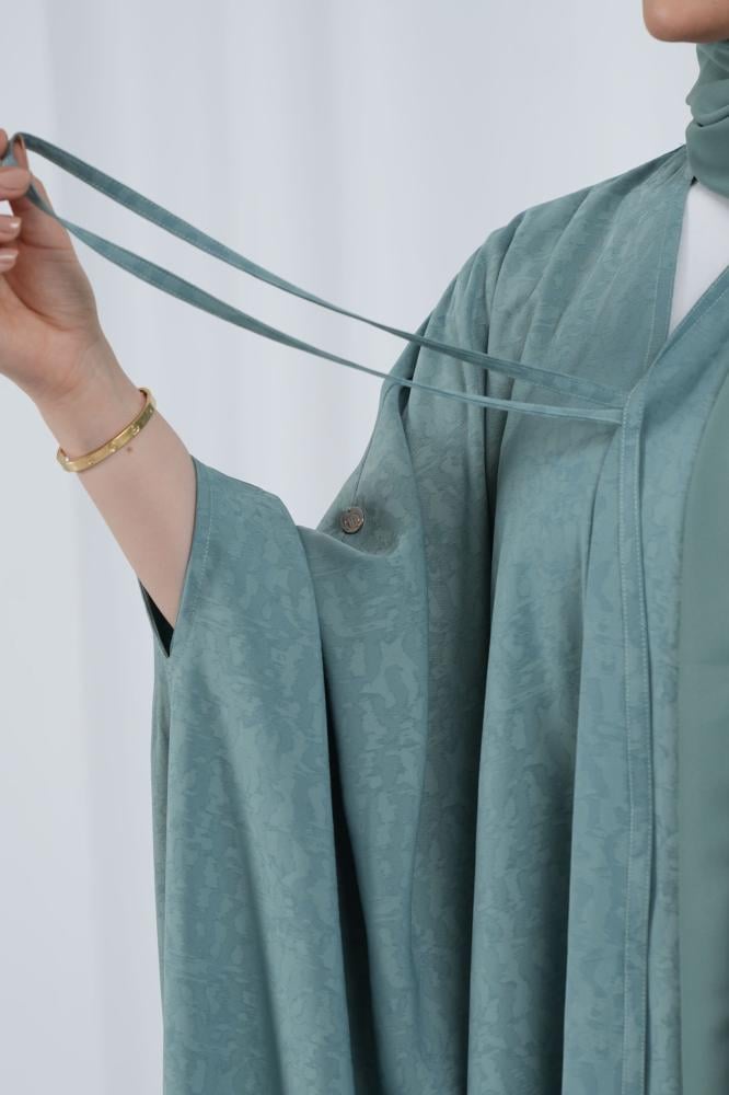 عباية بشت صيفية من خامة كريب مشجر برباط مخفي - تركواز