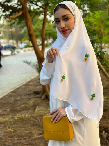 طرحة أناناس