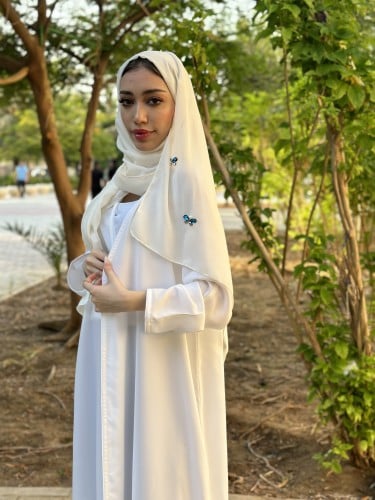 عباية بيضاء سادة