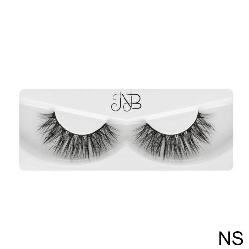 نورة بو عوض - رموش المنك الطبيعي خيط اسود NS