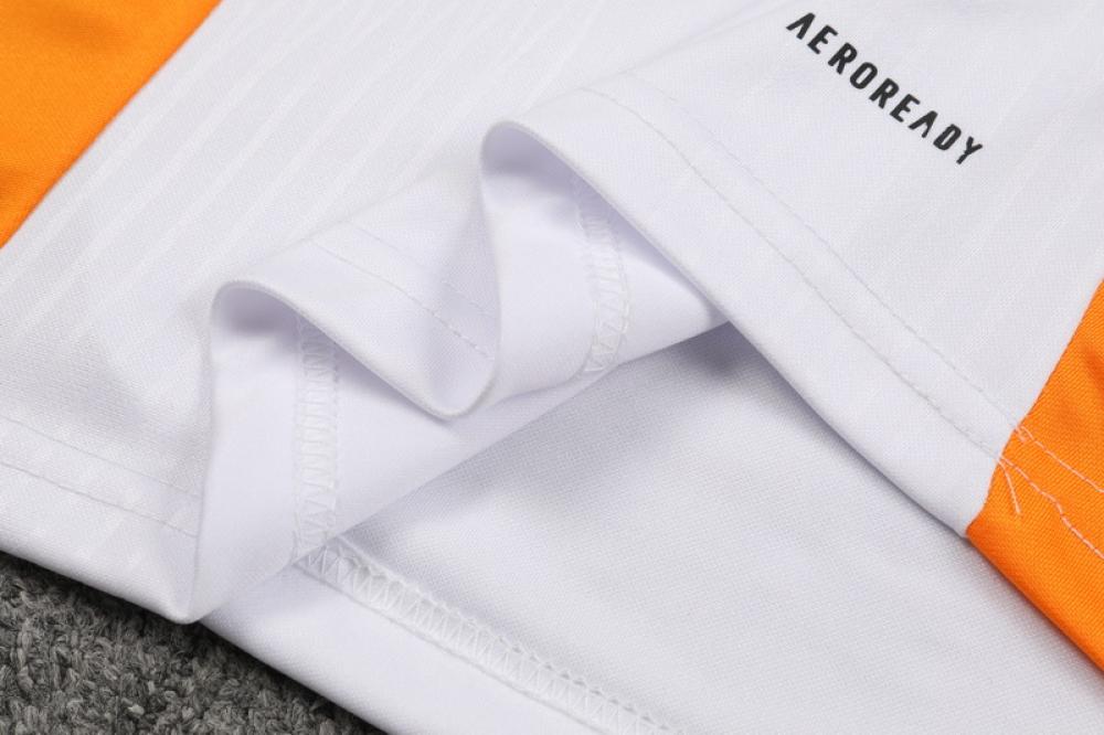 طقم تدريب شتوي ريال مدريد 2024-2025 ابيض (3)