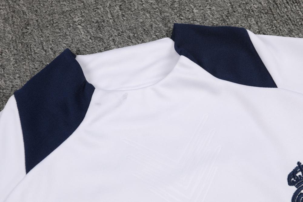 طقم تدريب شتوي ريال مدريد 2024-2025 ابيض (3)