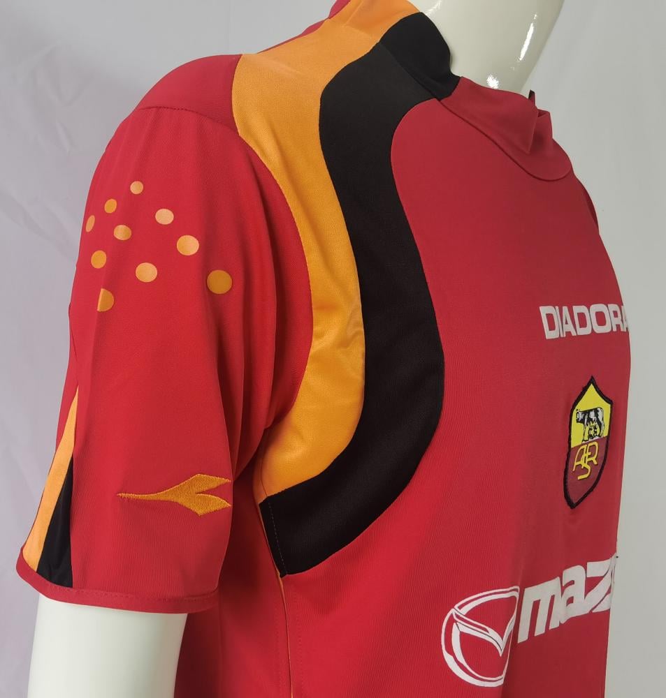 طقم روما موسم 2004-2005