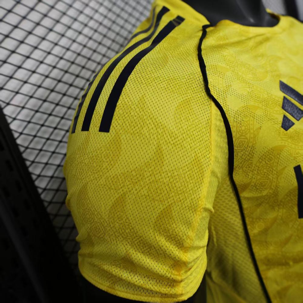 طقم النصر الاساسي 2025-2026