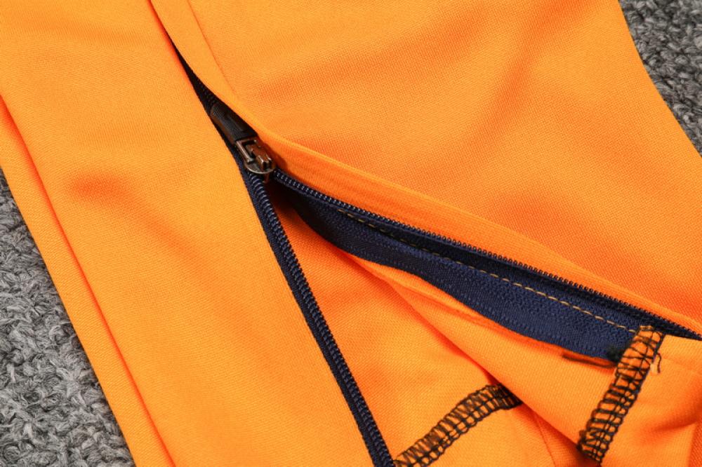 طقم تدريب شتوي ريال مدريد 2024-2025 ابيض (3)