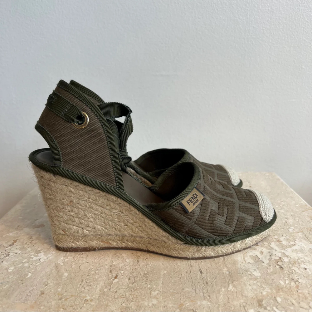 Wedges fendi hot sale