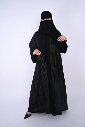 عباية قماش كريب مقلم جاكار بلون عنابي غامق