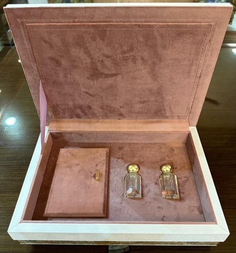 صندوق الفخامة «وردي» ربع تولة 2