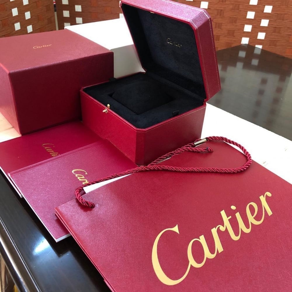 ساعة كارتير-Cartier