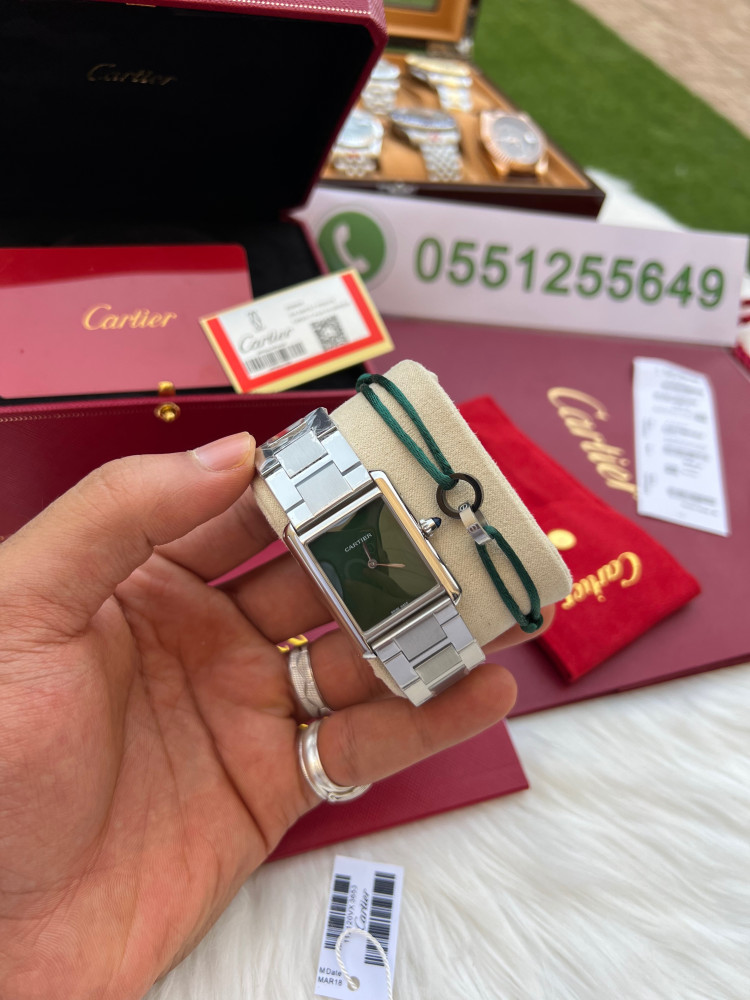 ساعة كارتير نسائي معا اسواره مجانيهCartier