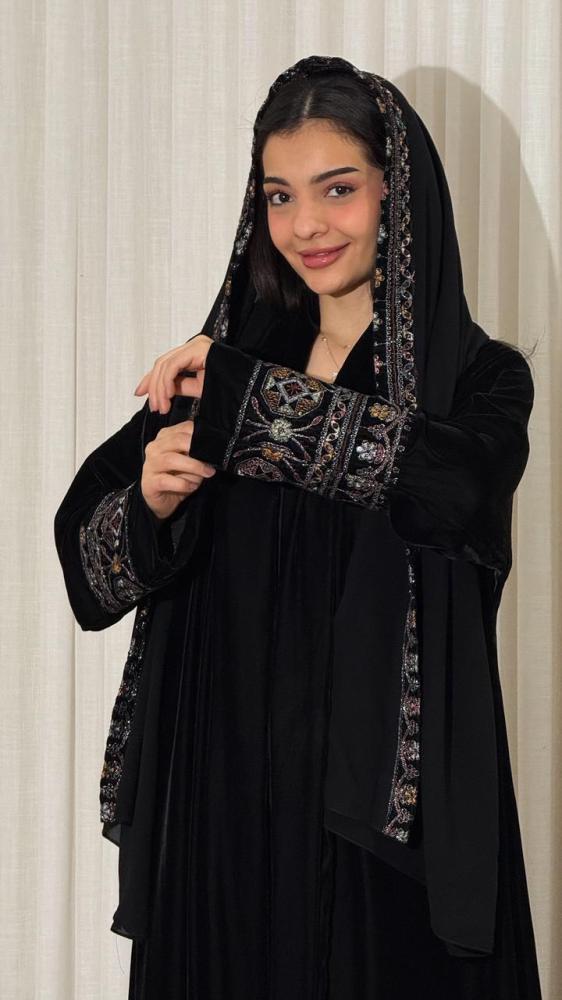 السمو من صدف