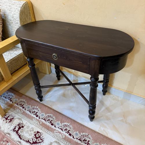 طاوله جانبية ب درج خشب صلب