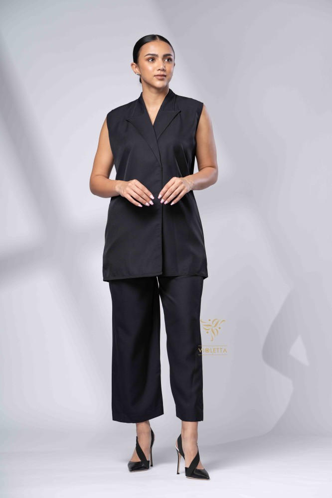 مجموعة أطقم تحت العباية 7047