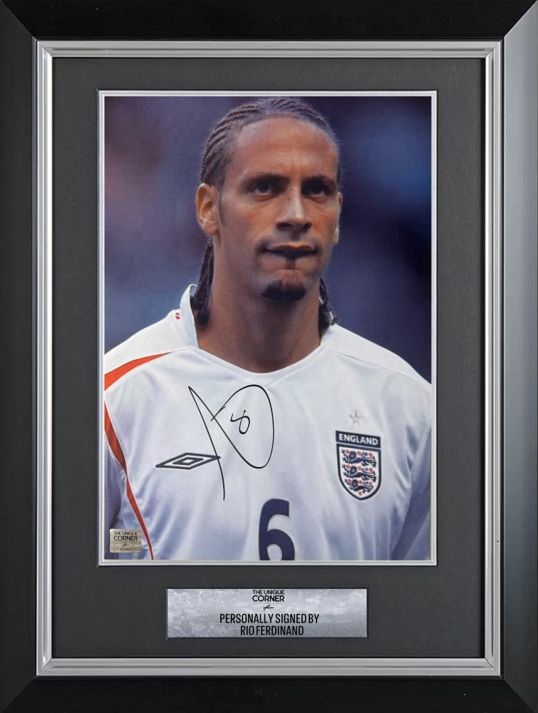 FRAMED RIO FERDINAND HAND SIGNED PHOTOGRAPH - THEUNIQUECORNER