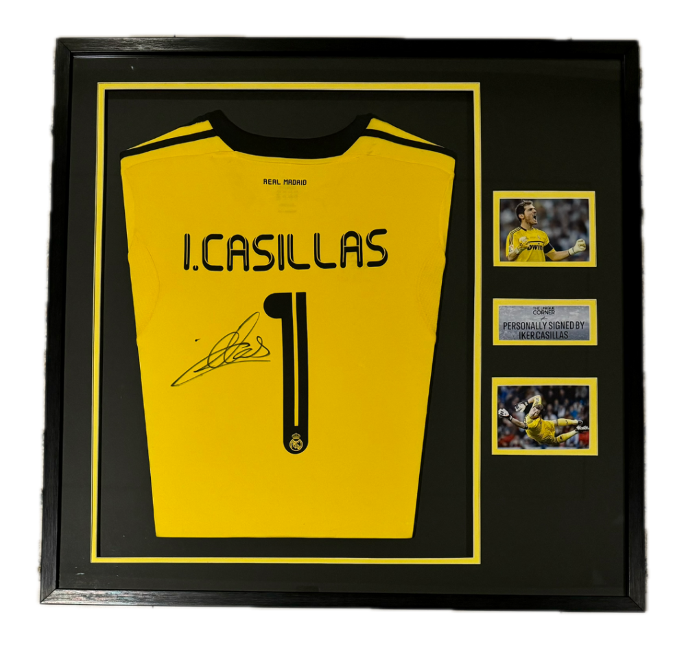 محلي FRAMED IKER CASILLAS HAND SIGNED REAL MADRID GK JERSEY