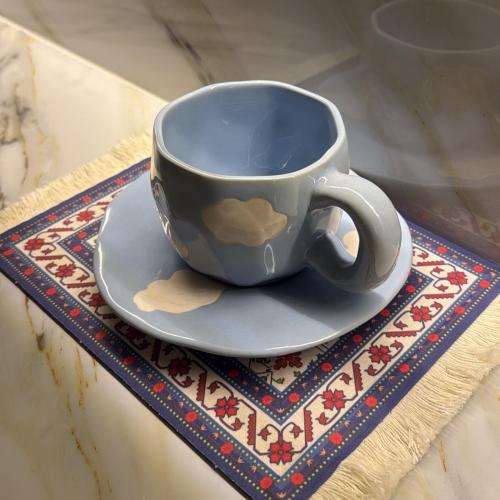 كوب سيراميك مع صحن ازرق سعة 350 مل