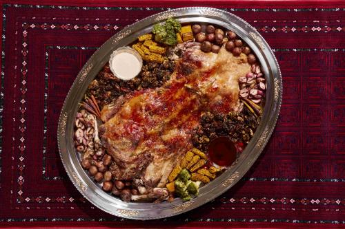 ذبيحة نعيمي صغير مع خضروات