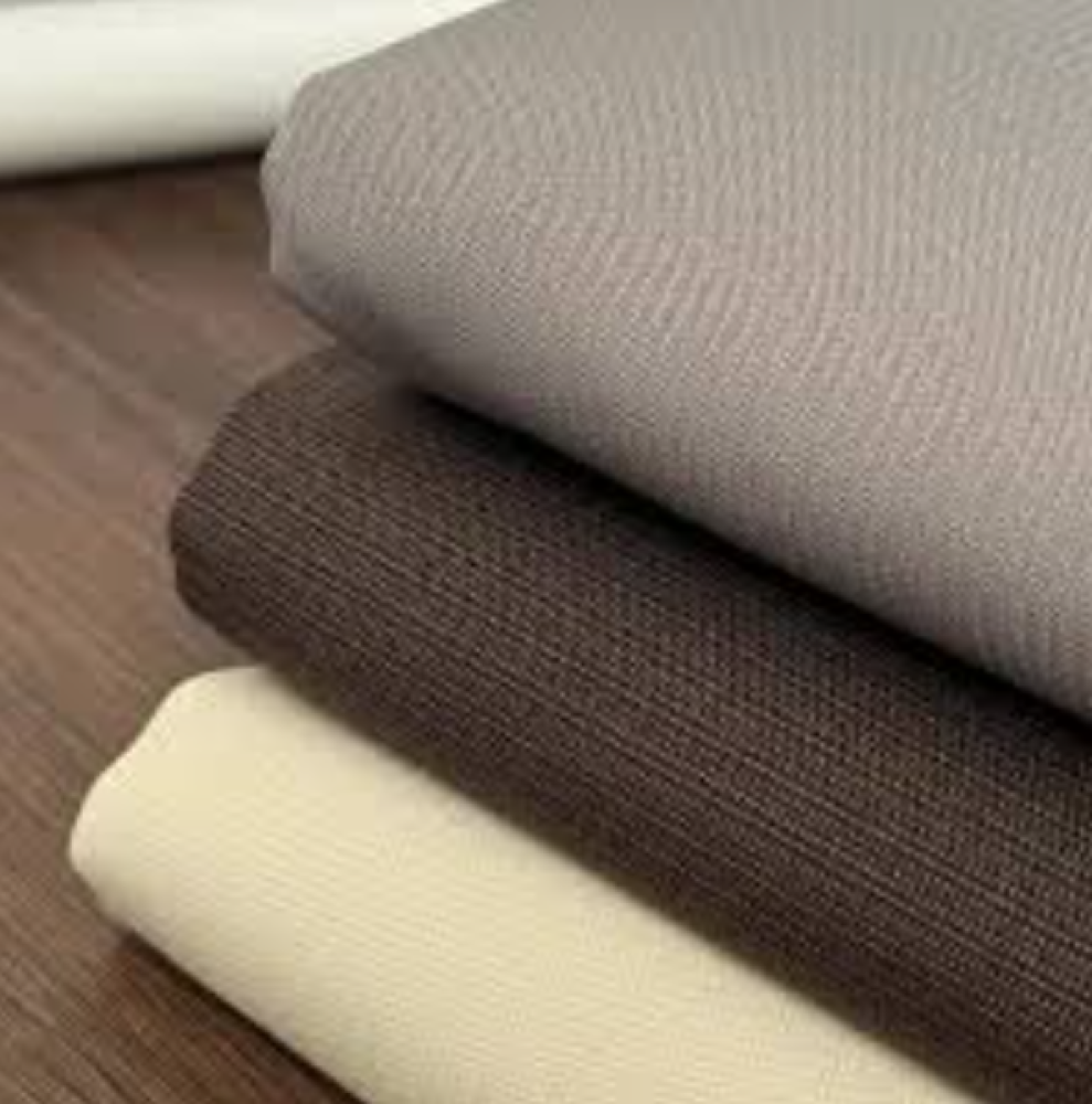 أفضل قماش ثوب رجالي: دليلك الشامل لاختيار الأقمشة الصيفية والشتوية (2026)