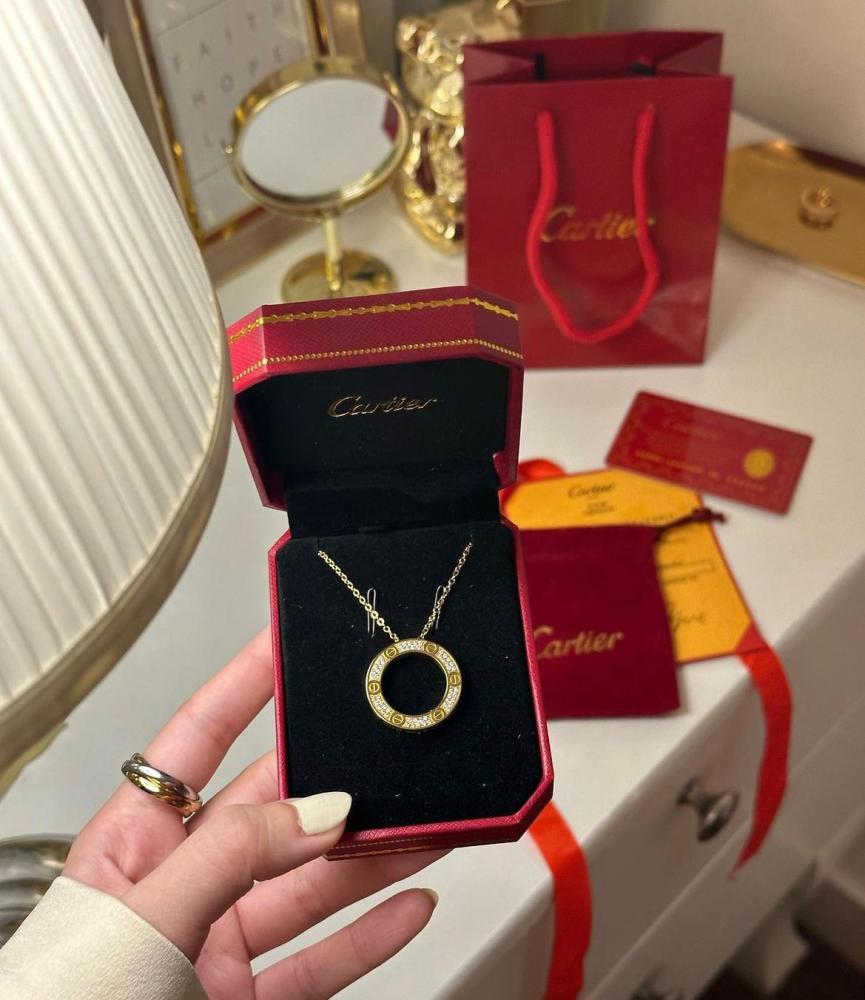 سلسلة كارتير ذهبي فص 07