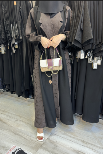 عباية كتف قماش كريب كتان مع تدخيلات بني