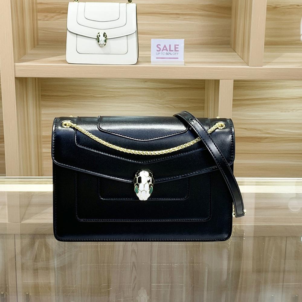 شنطة بولغاري