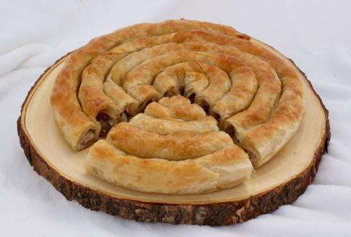 بوريك (جلاش) بالجبنة